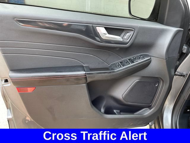 Used 2024 Ford Escape ST-Line w/ Tech Pack #1 AWD/4WD image 10