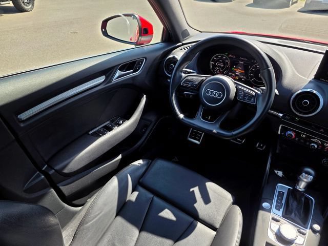 Used 2017 Audi A3 e-tron Premium Plus w/ Technology Package FWD image 18