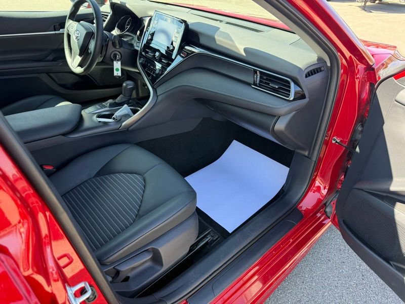 Certified 2023 Toyota Camry SE image 18