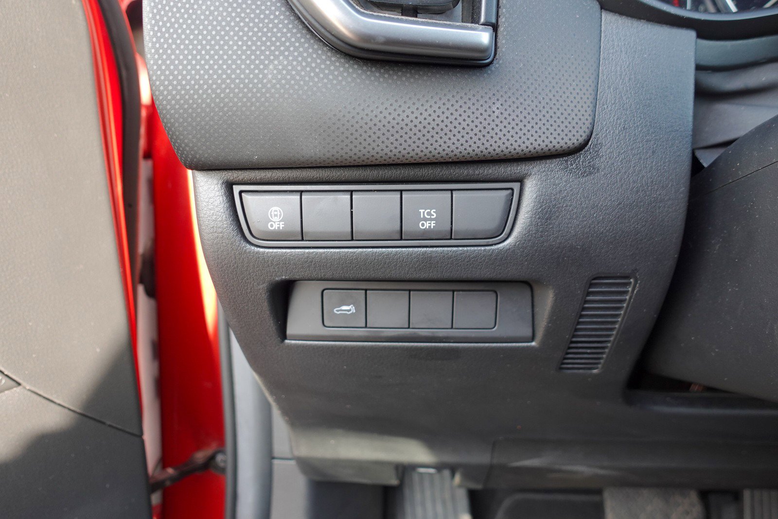 Used 2024 MAZDA CX-50 AWD 2.5 S w/ Preferred Package image 12