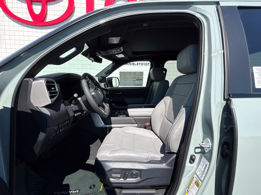 New 2026 Toyota Tundra Limited AWD/4WD image 4