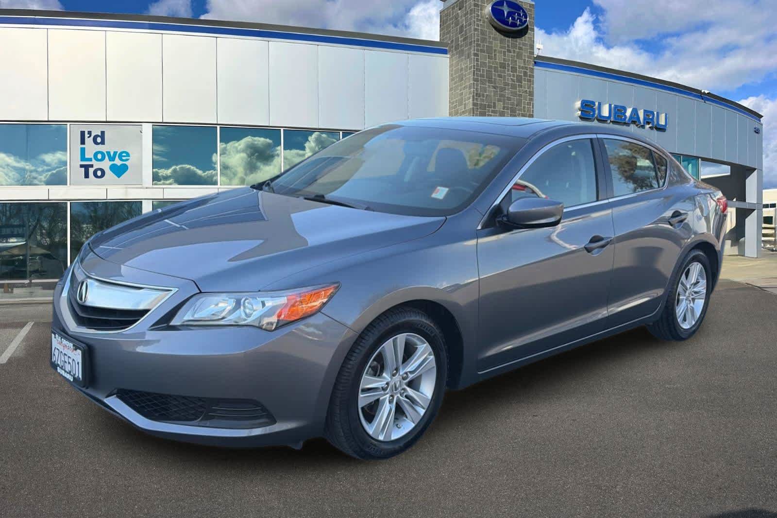 Used 2013 Acura ILX FWD image 1