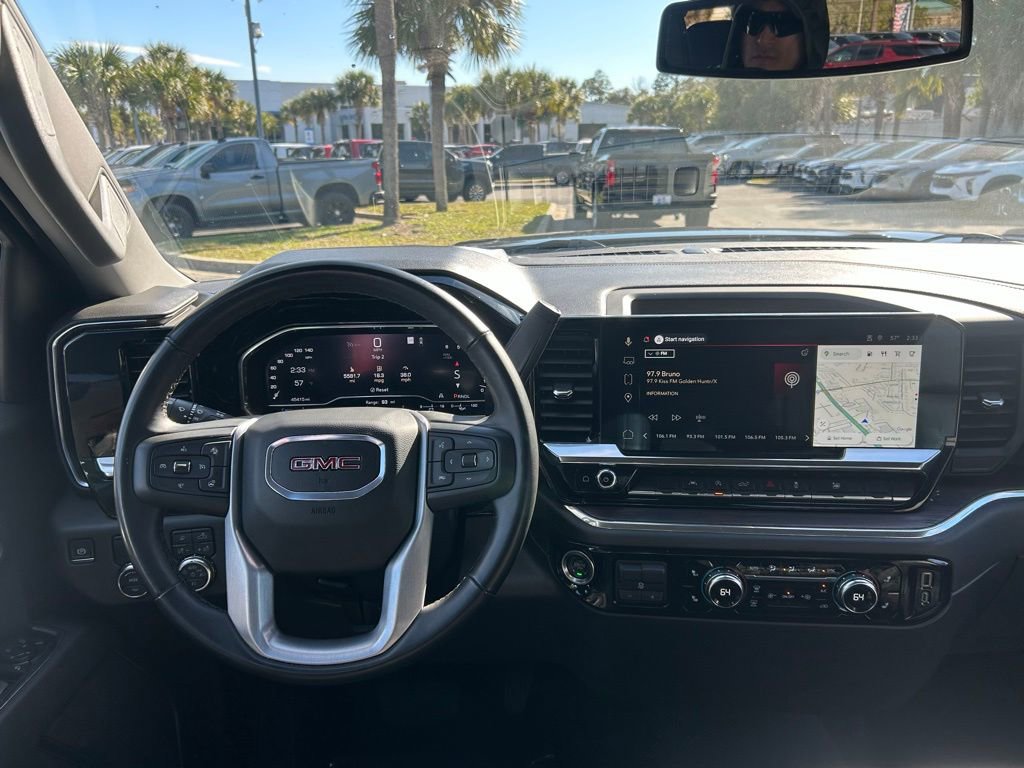 Used 2025 GMC Sierra 1500 SLT image 16