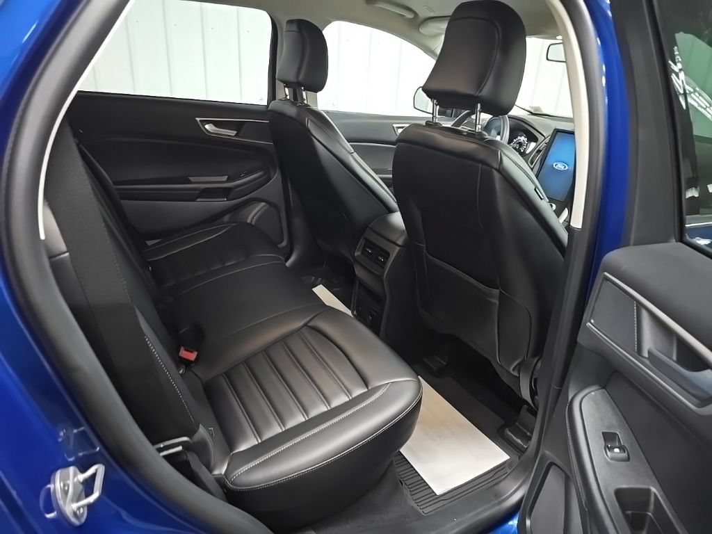 Used 2024 Ford Edge SEL w/ Convenience Package AWD/4WD image 18