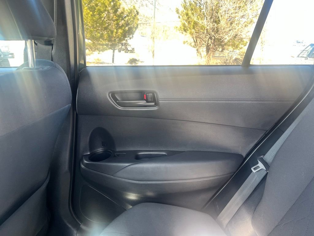 Used 2023 Toyota Corolla Cross LE image 12