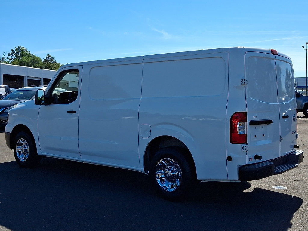Used 2018 Nissan NV 2500 SV RWD image 4
