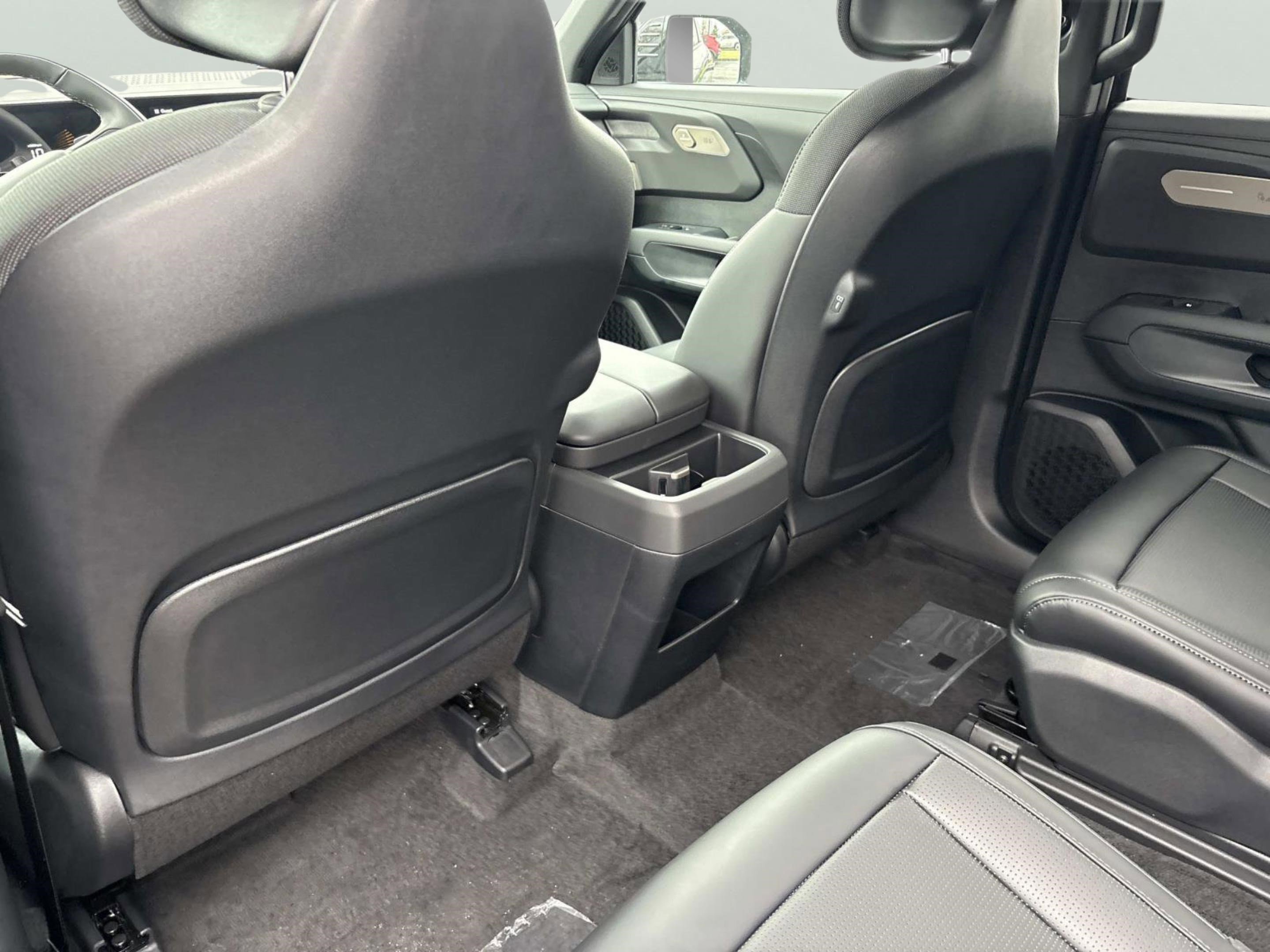 New 2027 Kia Telluride S image 17