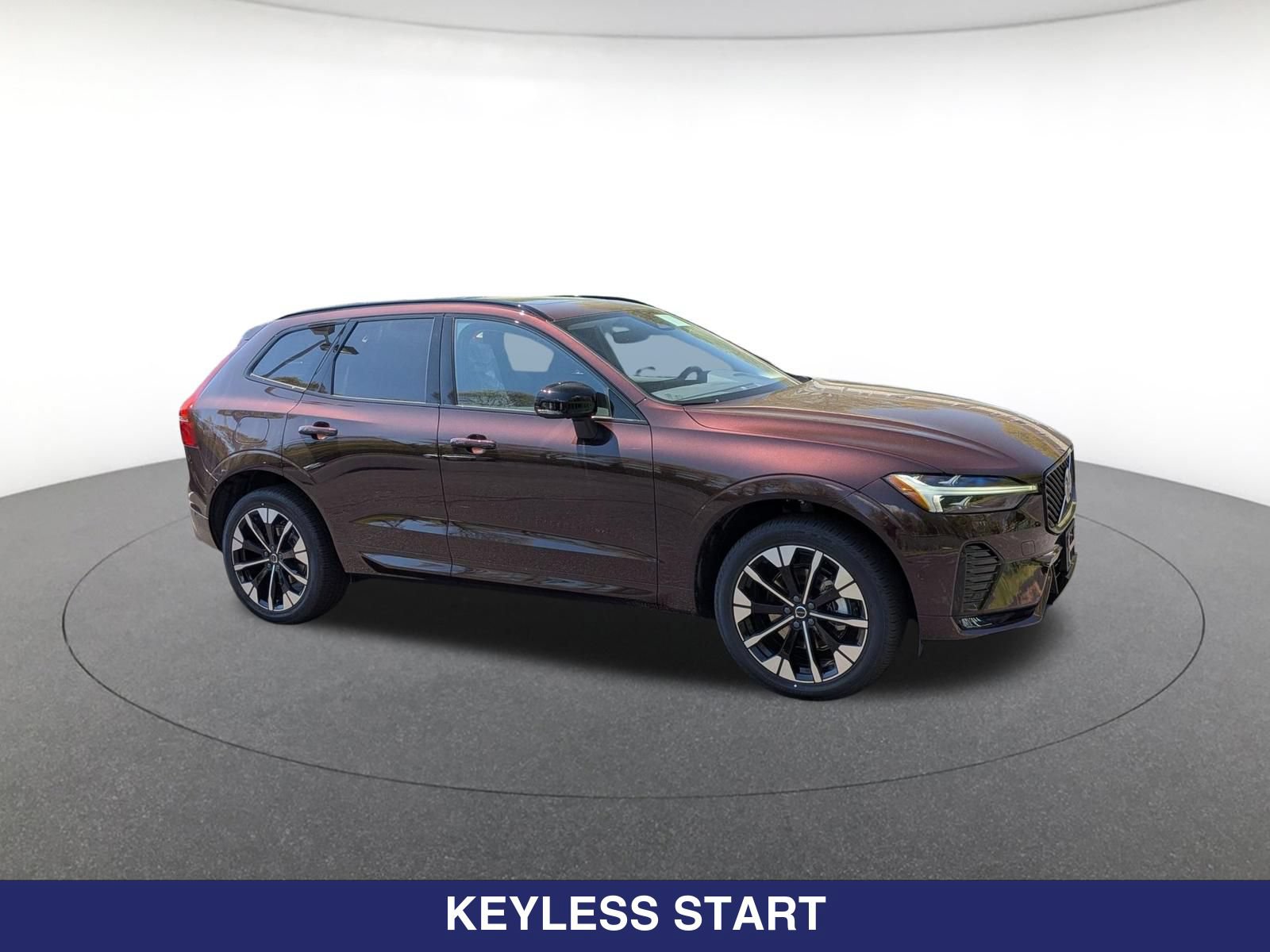 New 2026 Volvo XC60 B5 Plus w/ Protection Package Premier AWD/4WD image 3
