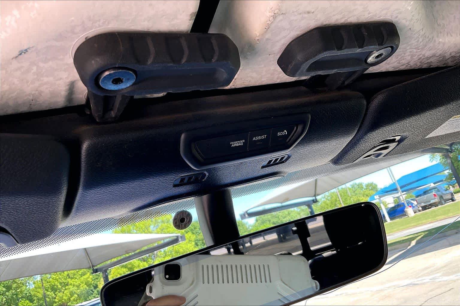 Used 2021 Jeep Gladiator Mojave AWD/4WD image 32