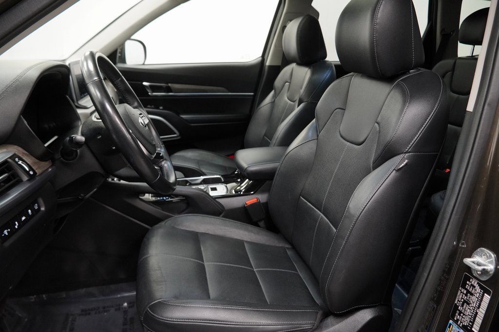 Used 2021 Kia Telluride EX w/ EX Premium Package image 16