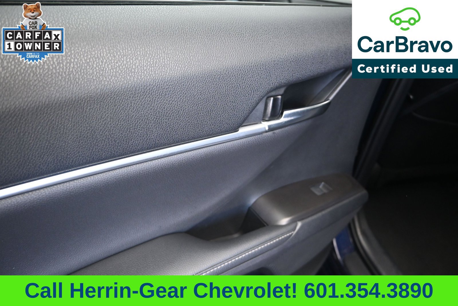 Used 2022 Toyota Camry XSE FWD image 15