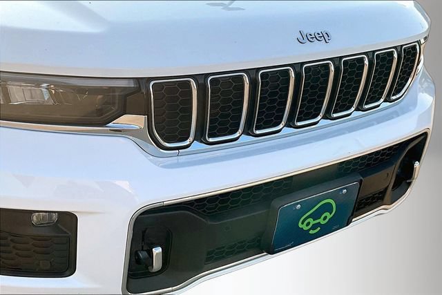Used 2023 Jeep Grand Cherokee Overland AWD/4WD image 33