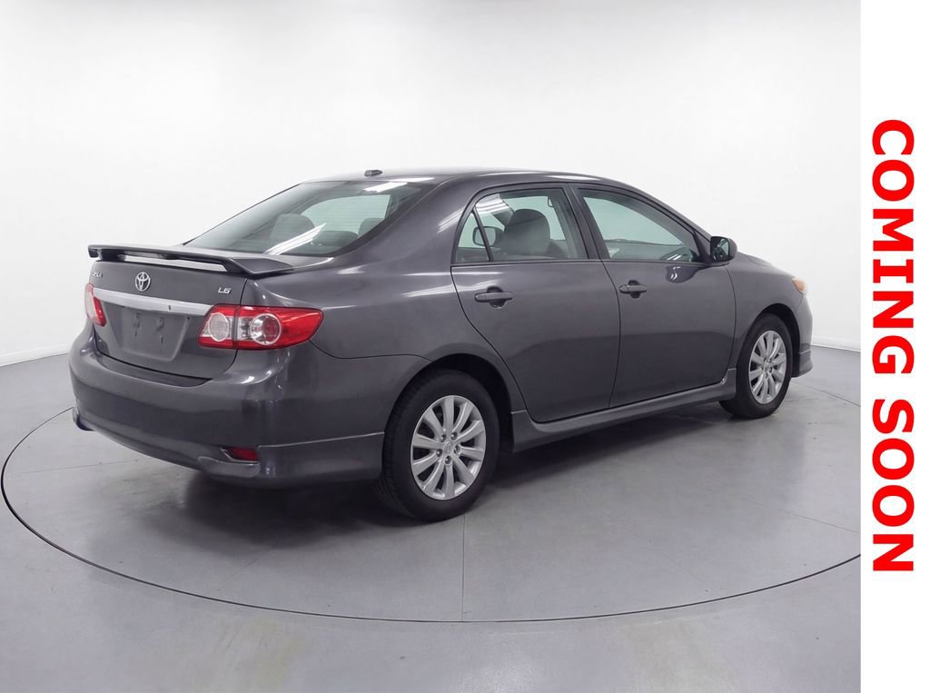 Used 2013 Toyota Corolla LE image 5