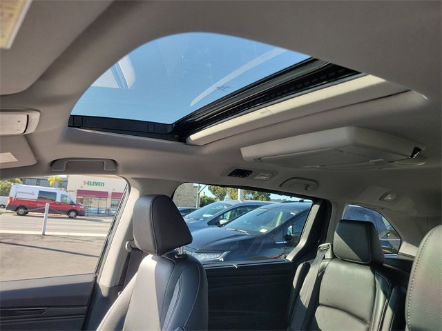 Certified 2024 Honda Odyssey Touring image 33