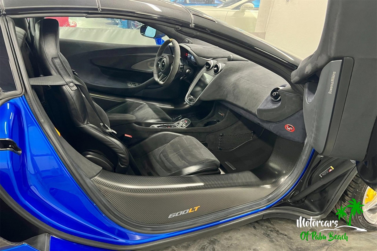 Used 2020 McLaren 600LT Spider image 23