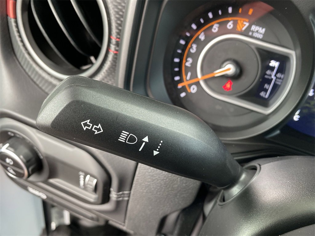 New 2025 Jeep Gladiator Rubicon image 18