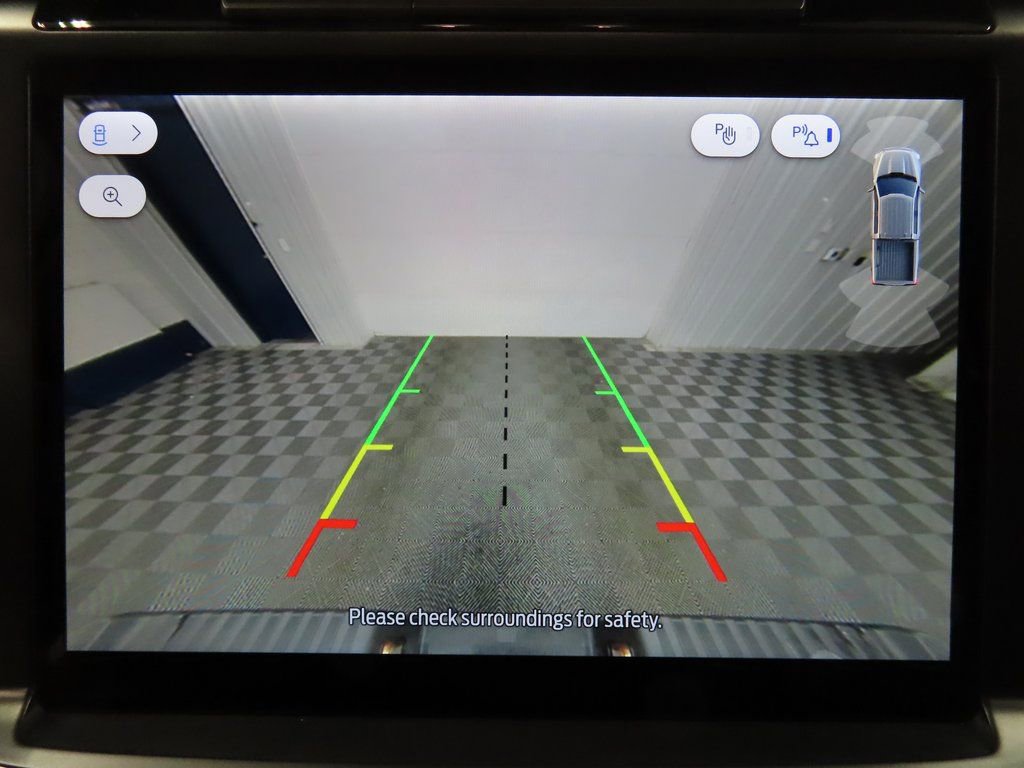 Used 2025 Ford F150 Lariat AWD/4WD image 16