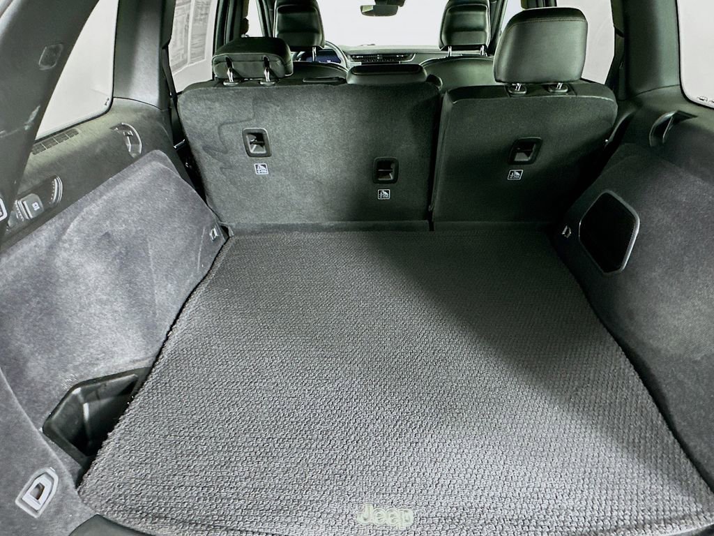 Certified 2024 Jeep Grand Cherokee Summit w/ High Altitude Package image 39