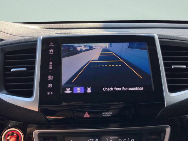 Used 2017 Honda Pilot Touring image 19