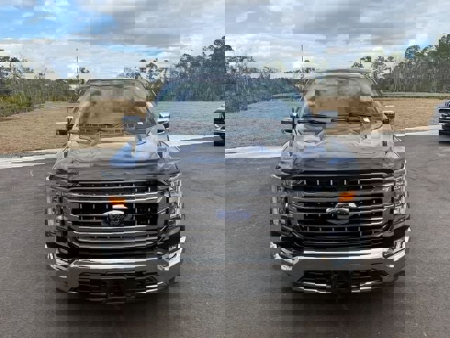 Used 2023 Ford F150 Lariat image 12
