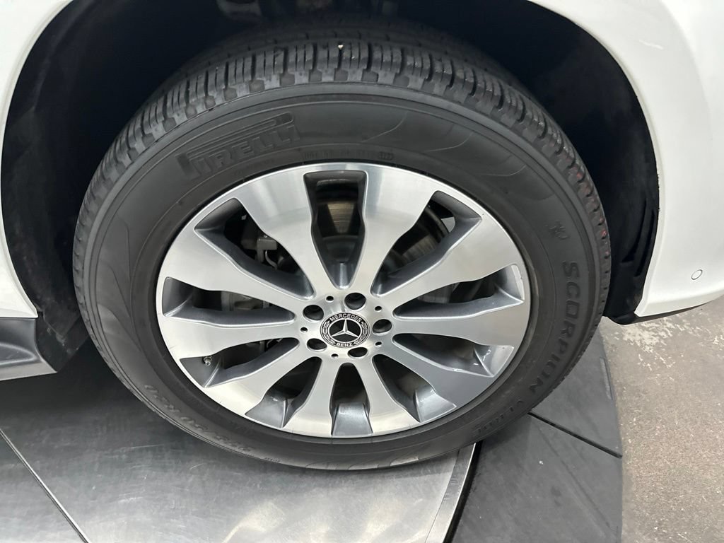 Used 2019 Mercedes-Benz GLS 450 4MATIC image 6