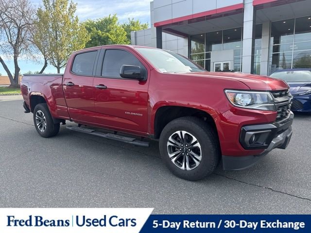 Used 2021 Chevrolet Colorado Z71 AWD/4WD image 3
