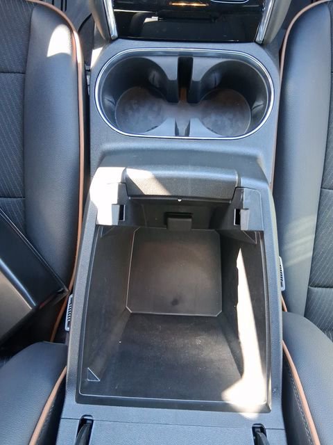 Used 2024 GMC Canyon AT4 w/ Canyon Safety Plus Package image 15