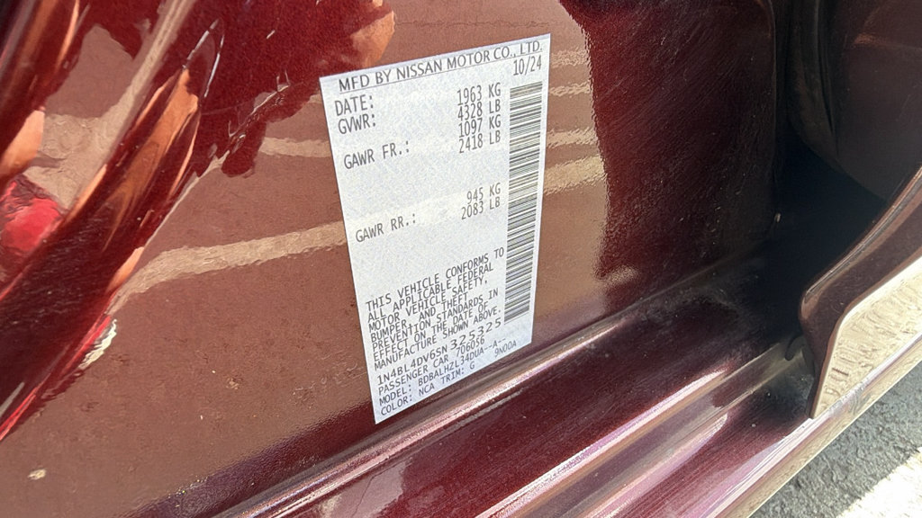 Used 2025 Nissan Altima 2.5 SV FWD image 30