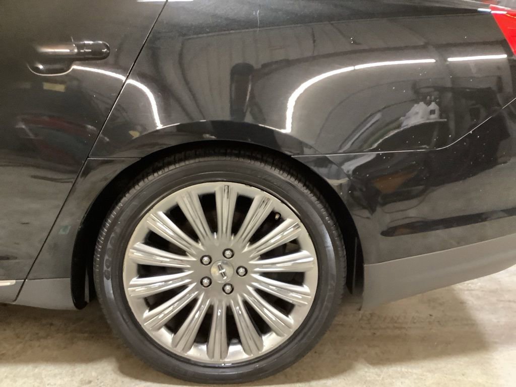 Used 2015 Lincoln MKS AWD w/ Equipment Group 101A image 12