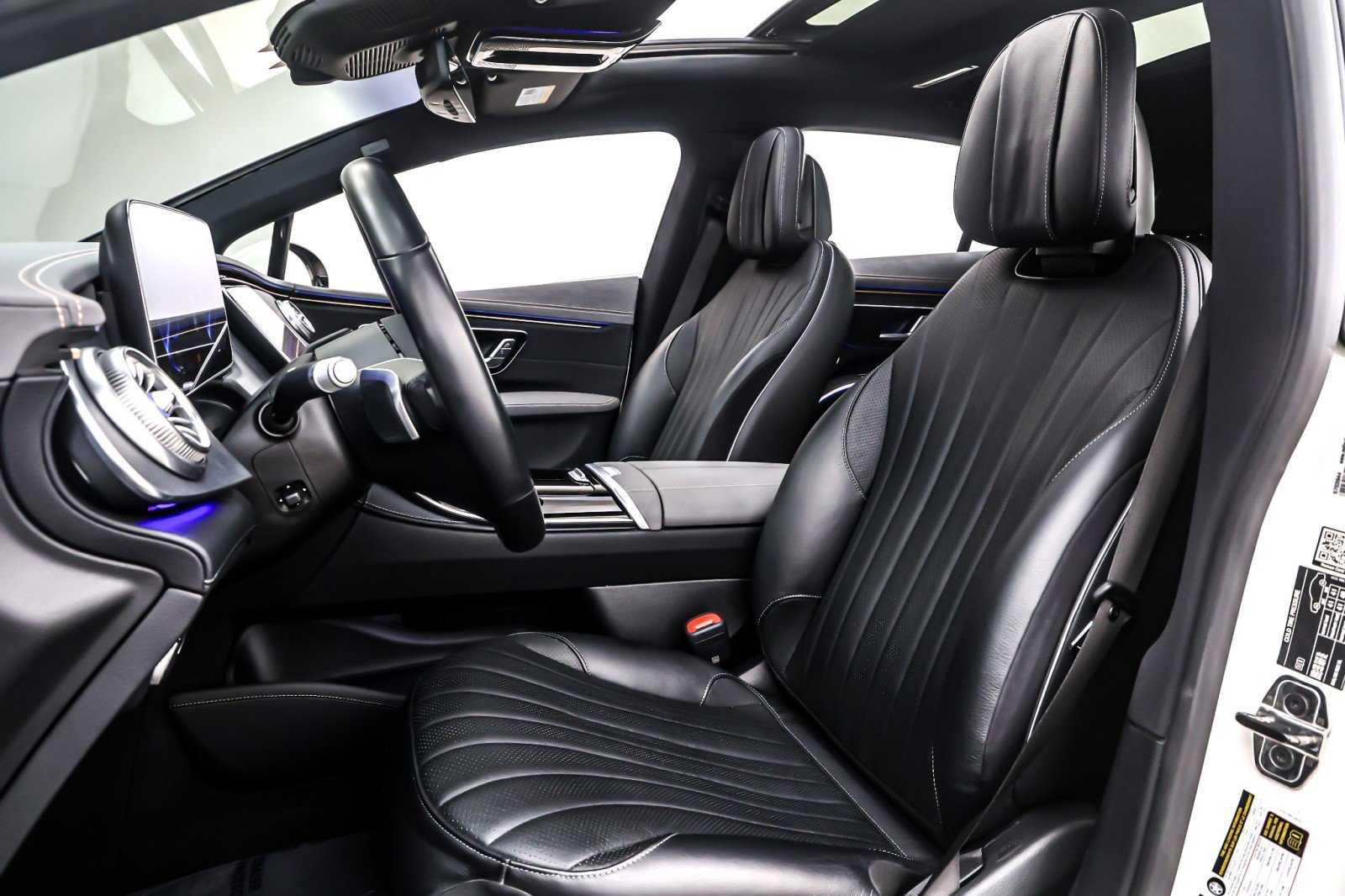 Used 2022 Mercedes-Benz EQS 450+ Sedan image 17