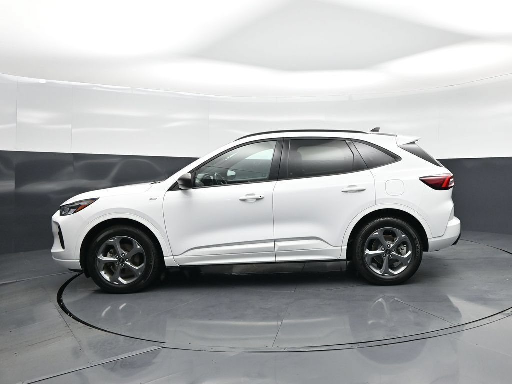 Certified 2023 Ford Escape ST-Line w/ Tech Pack #1 AWD/4WD image 25