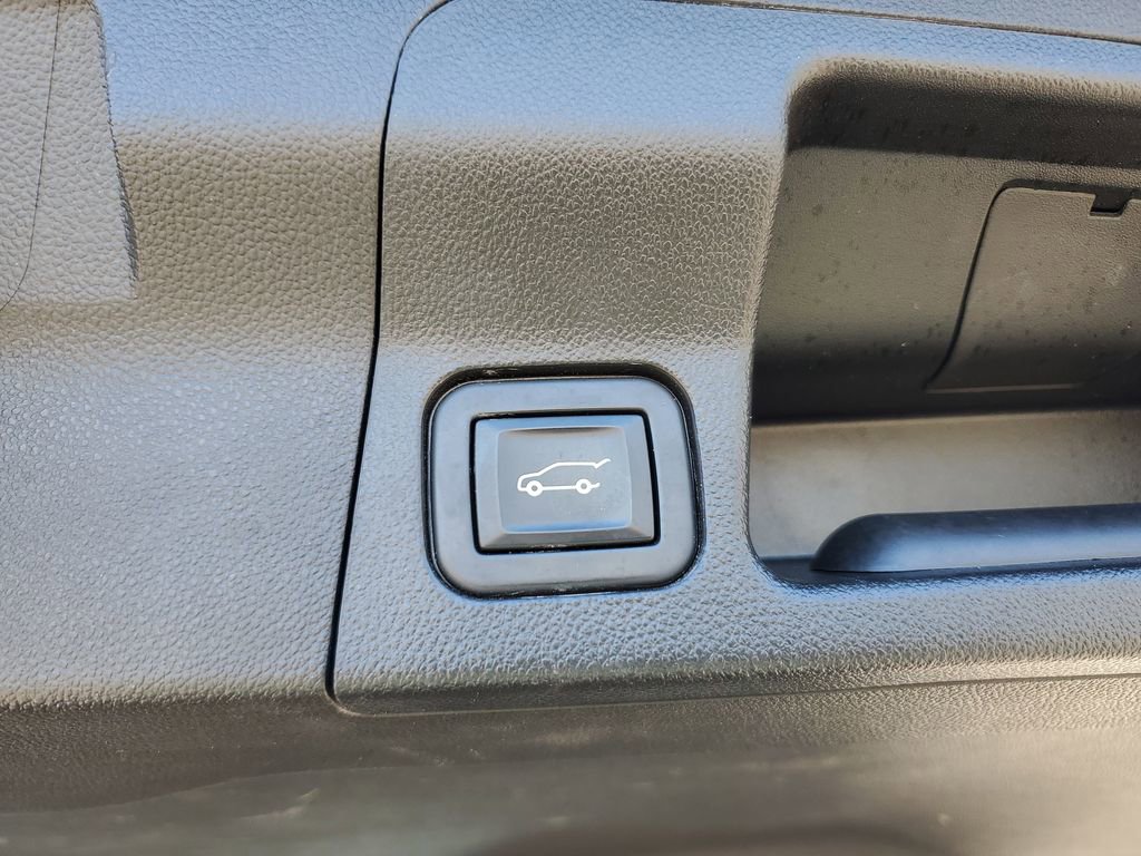 Used 2020 GMC Acadia SLT w/ Premium Package image 8