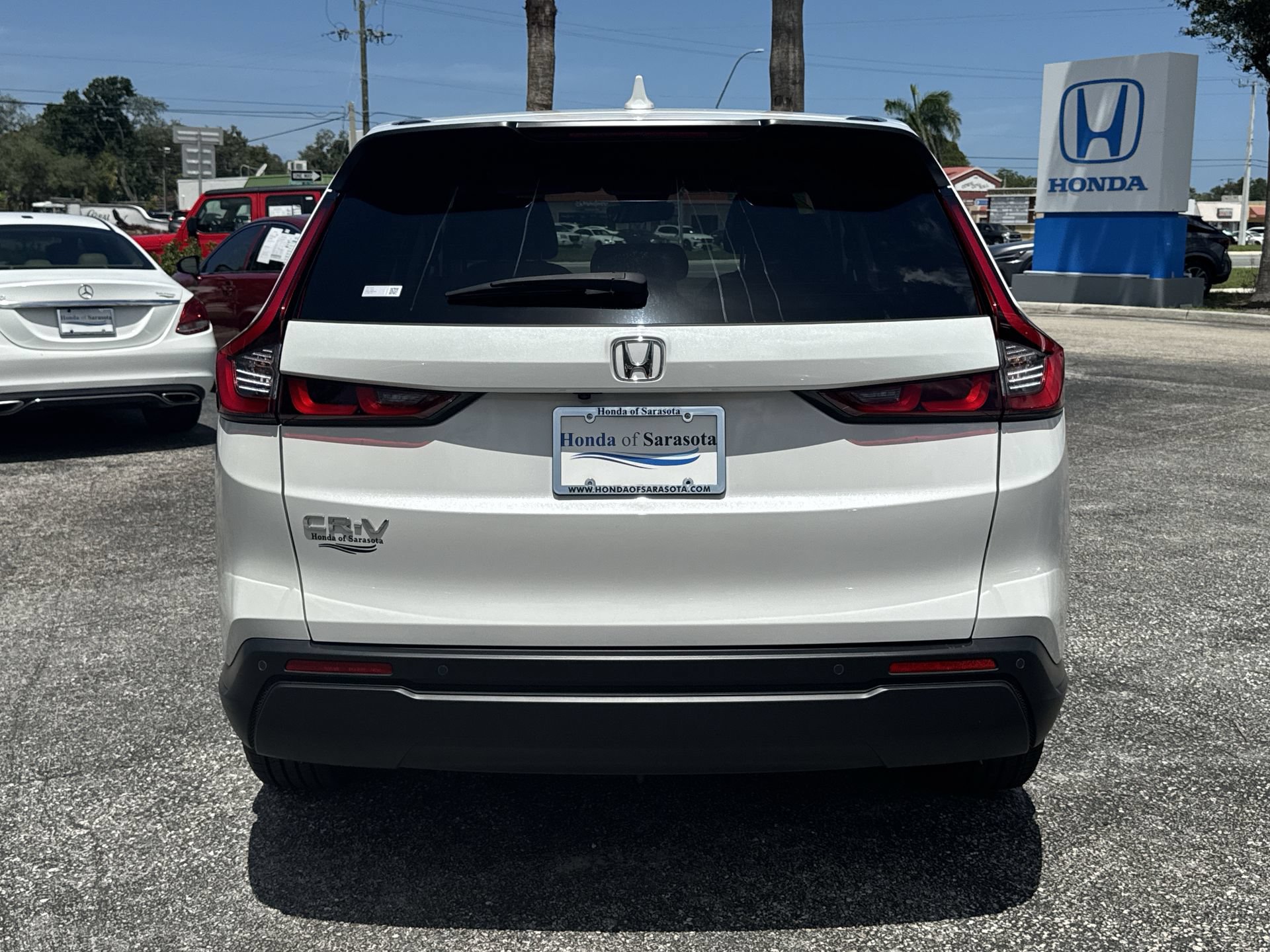 Used 2025 Honda CR-V EX-L image 6