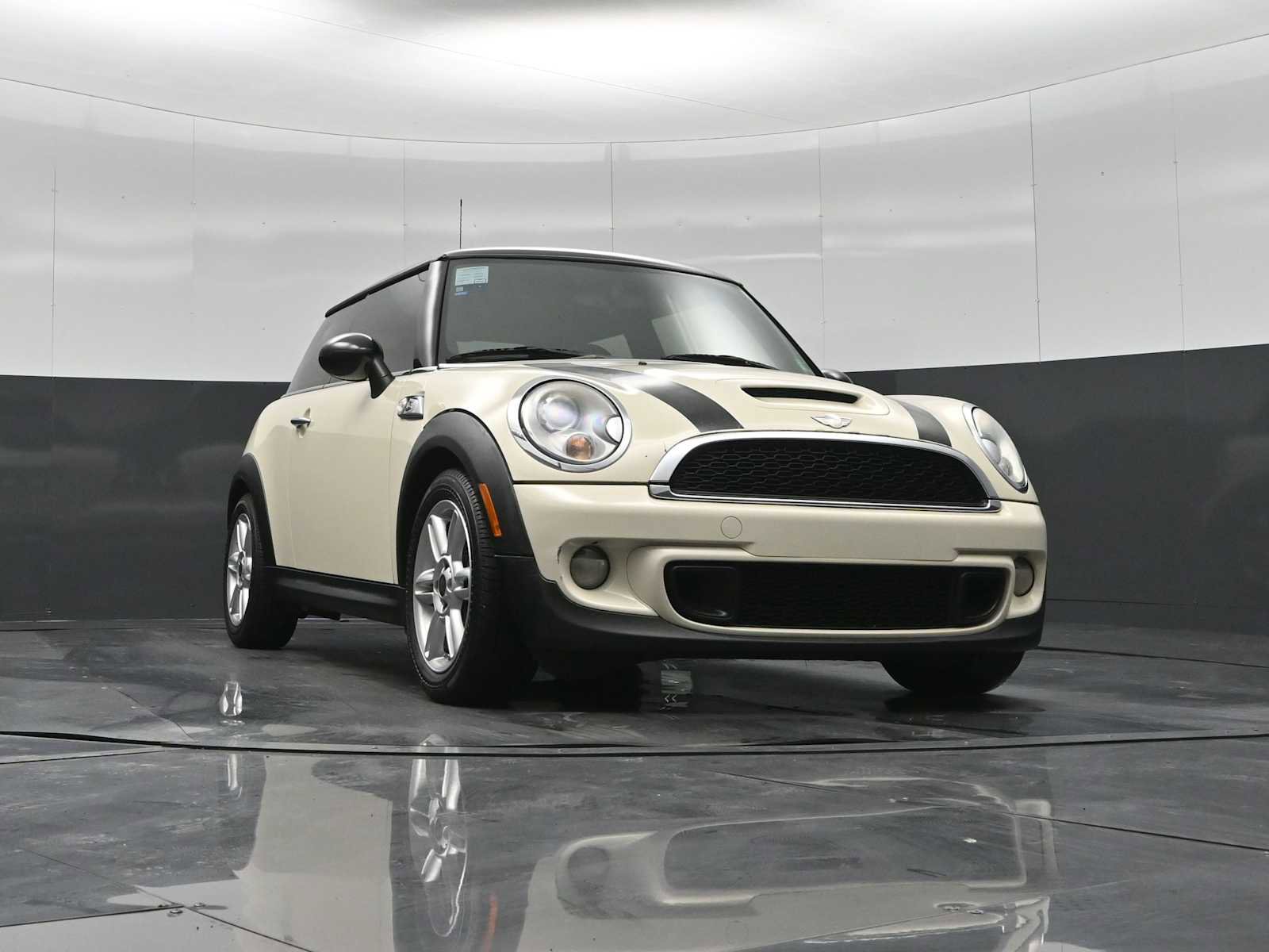 Used 2012 MINI Cooper S image 22