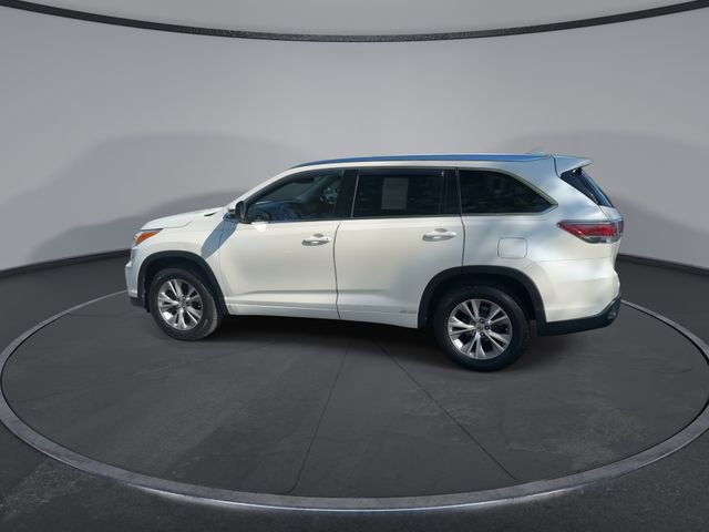 Used 2014 Toyota Highlander XLE image 9