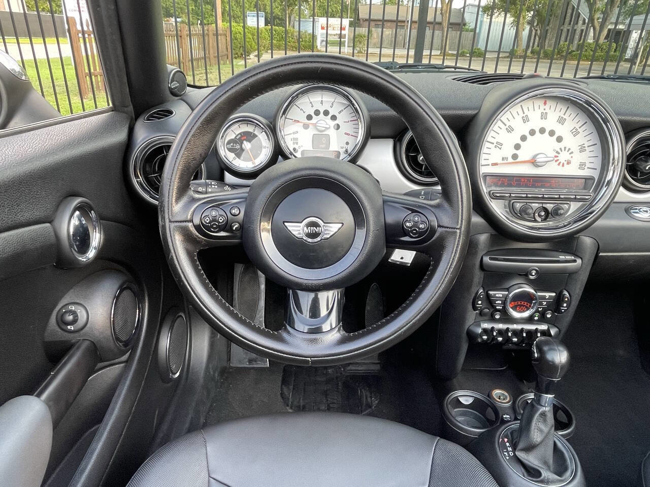 Used 2011 MINI Cooper Base 2dr Convertible image 30