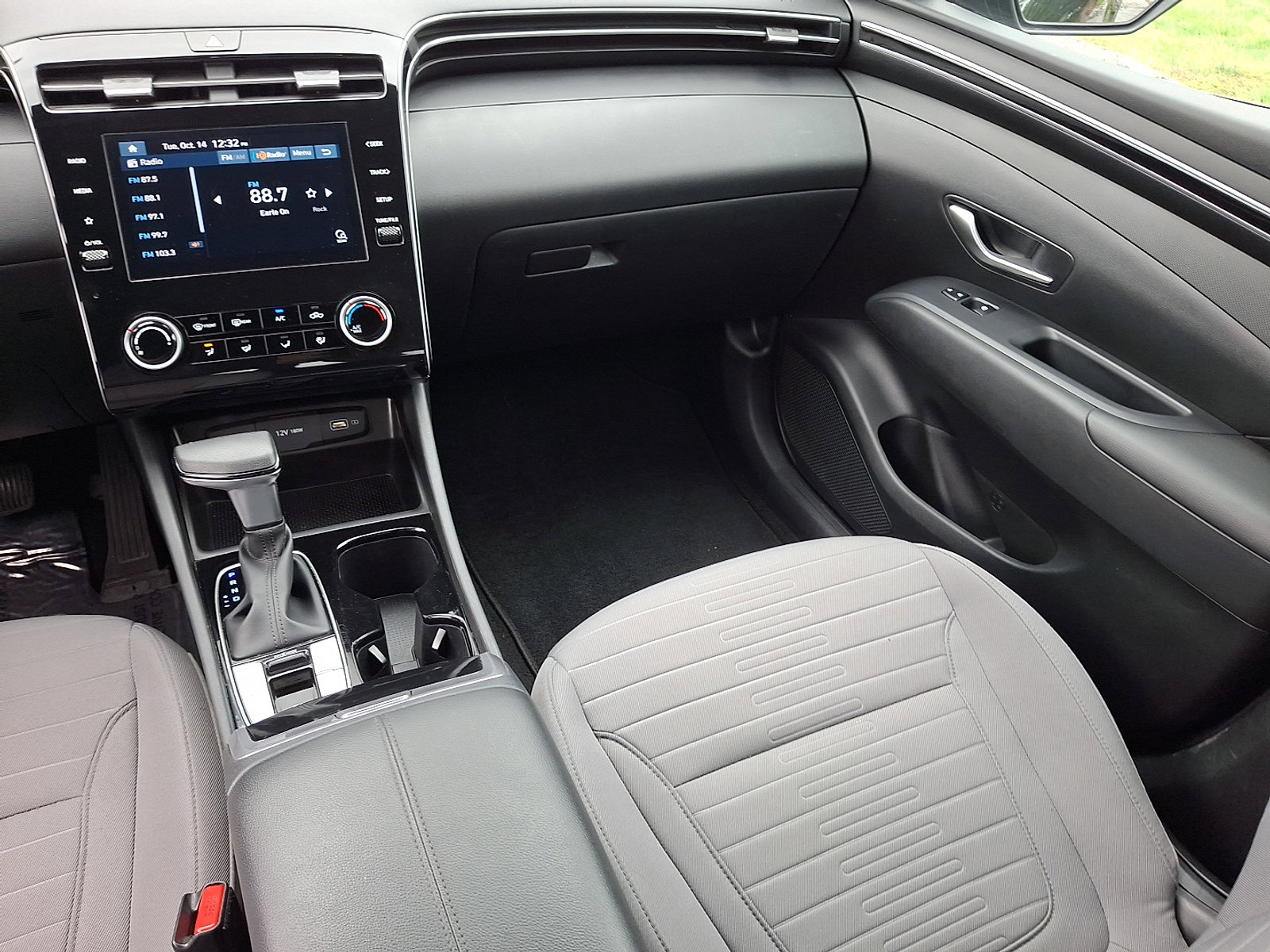 Certified 2022 Hyundai Santa Cruz SE image 16