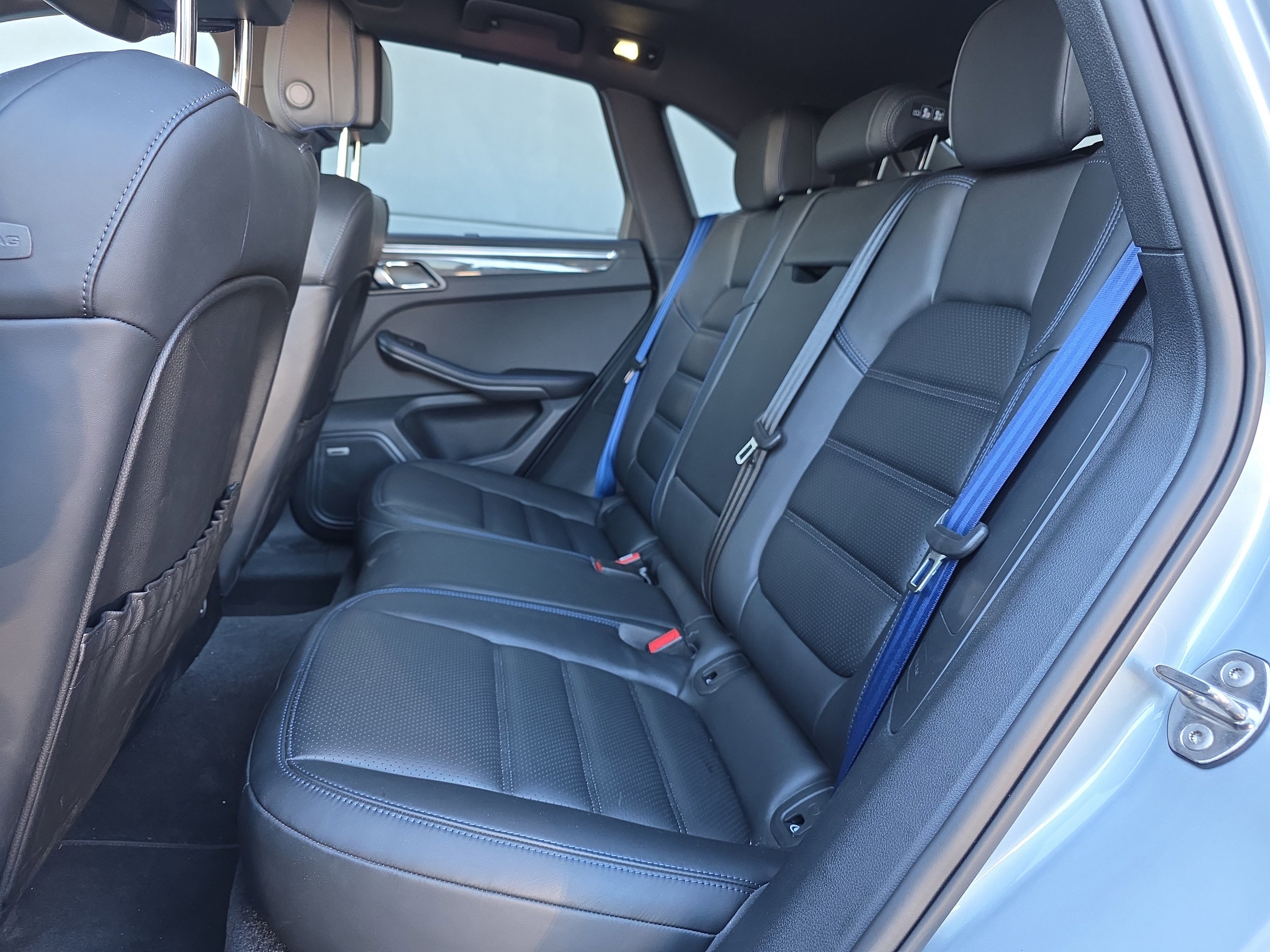 Used 2025 Porsche Macan GTS image 14