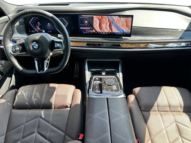 Used 2026 BMW 740i xDrive AWD/4WD image 18