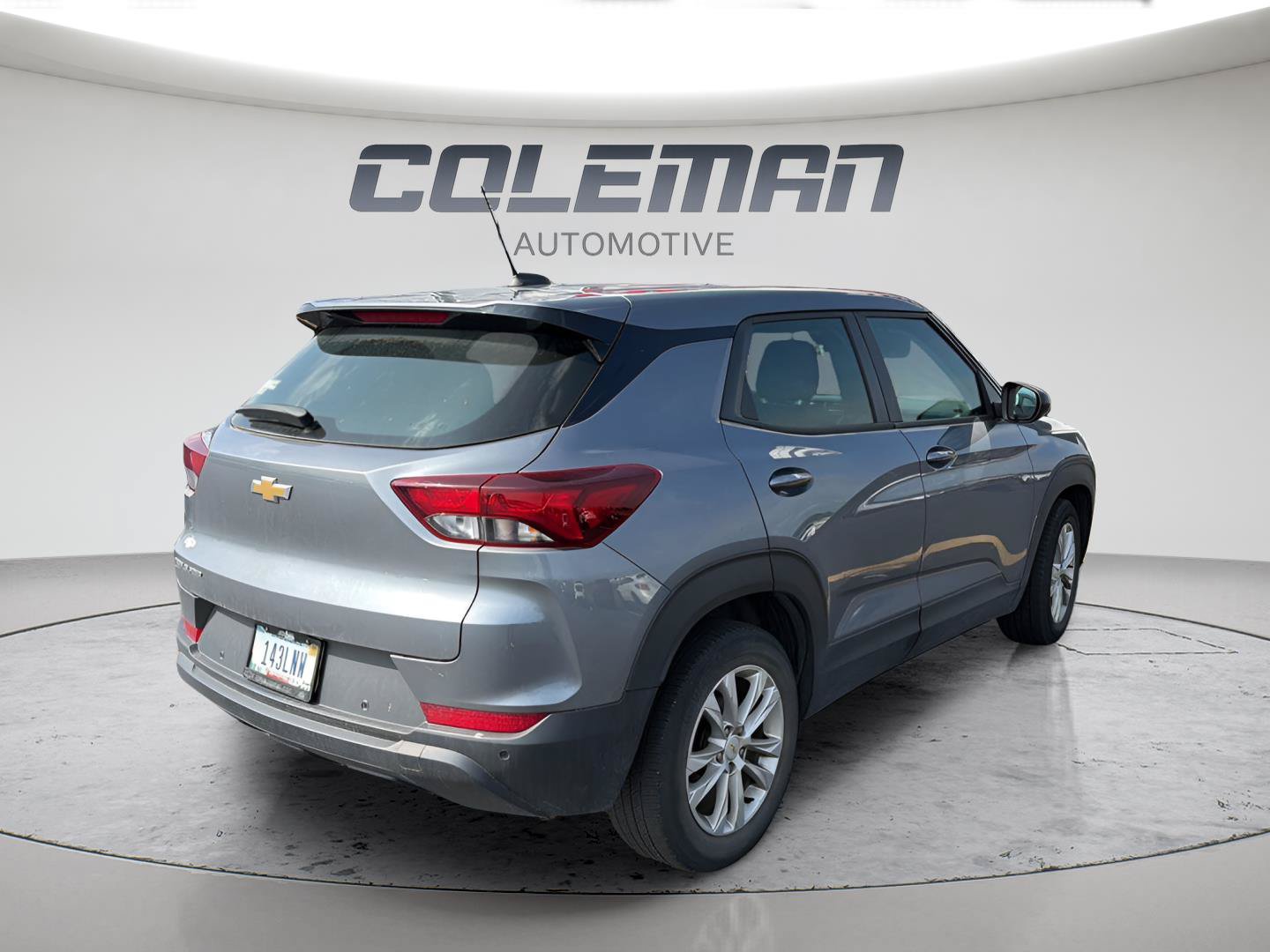 Used 2021 Chevrolet TrailBlazer LS FWD image 3