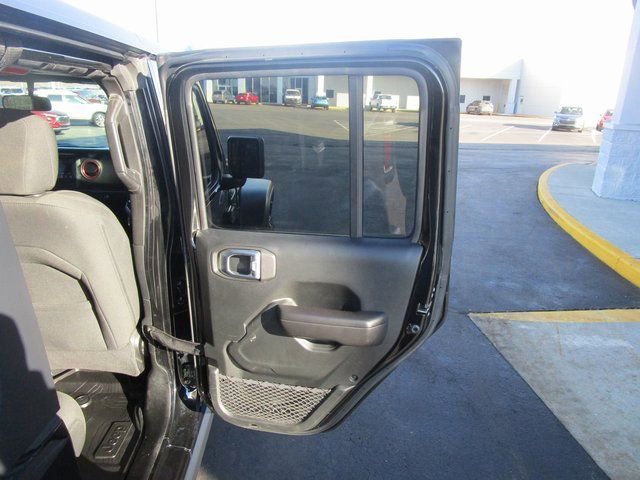 Used 2020 Jeep Wrangler Unlimited Willys image 22