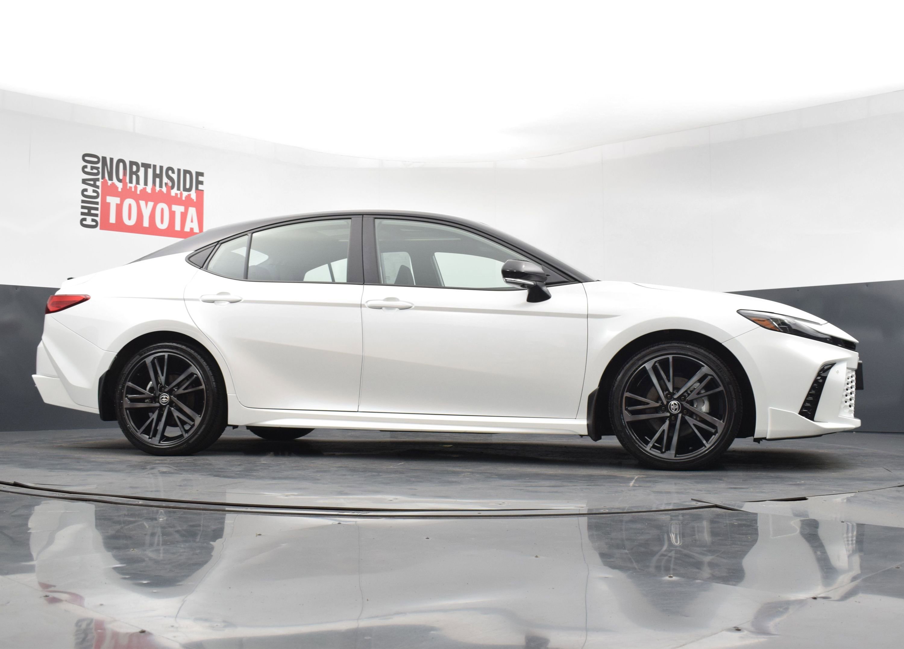 Used 2025 Toyota Camry XSE w/ Premium Plus Package AWD/4WD image 34