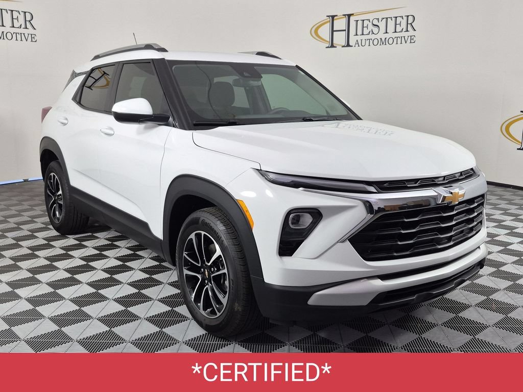 Certified 2026 Chevrolet TrailBlazer LT w/ Driver Confidence Package FWD image 2