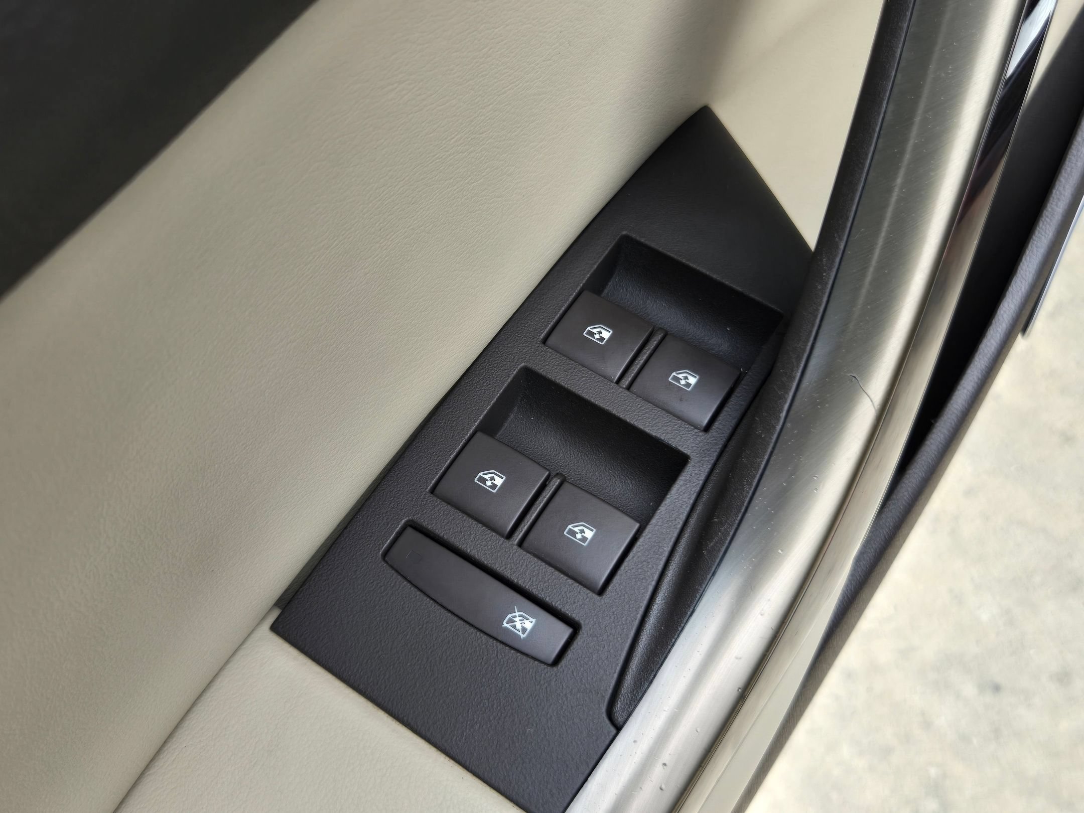 Certified 2016 Buick Verano w/ Comfort Package FWD image 12