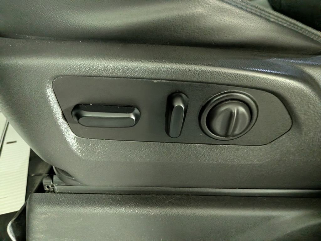 Used 2021 Chevrolet Silverado 3500 High Country w/ Z71 Off-Road Package image 17