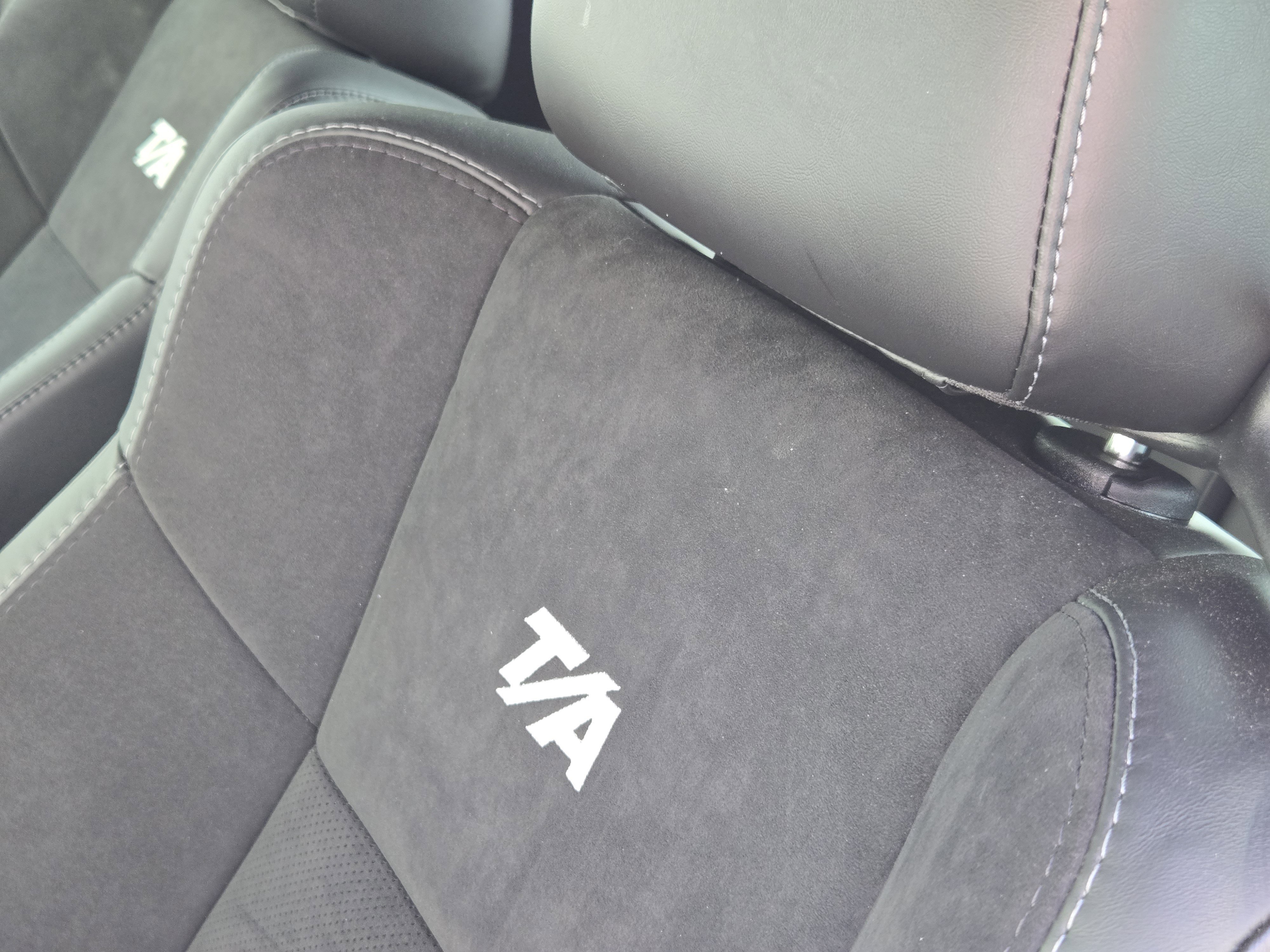 Used 2023 Dodge Challenger R/T Scat Pack image 17