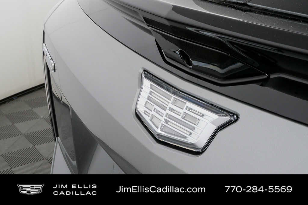 New 2026 Cadillac Optiq Luxury 2 RWD image 37