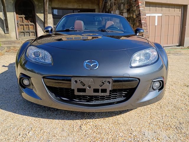 Used 2015 MAZDA MX-5 Miata Grand Touring w/ Premium Package image 4