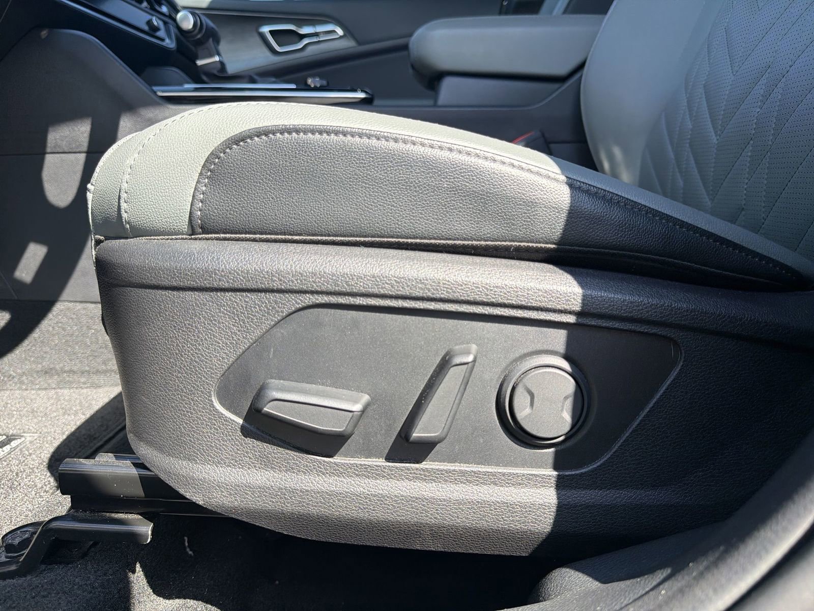 Used 2023 Kia Sportage X-Line w/ X-Line Premium Package AWD/4WD image 13