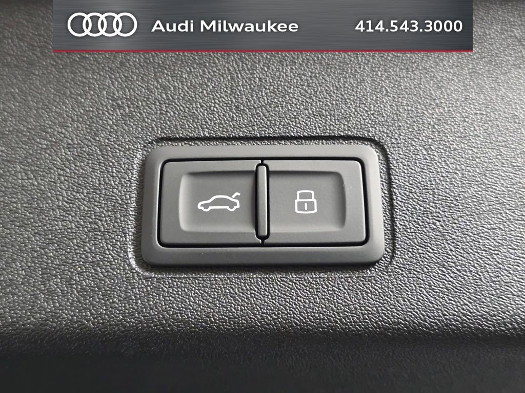 New 2026 Audi Q3 quattro 2.0T AWD/4WD image 10